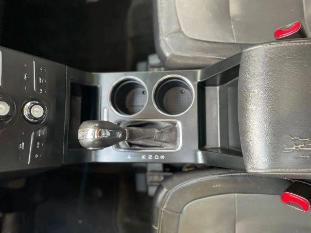 Photo of 2014 White Ford Flex