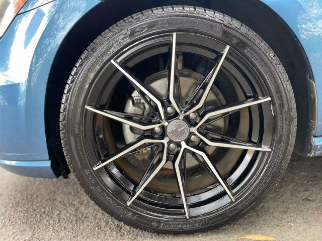 Photo of 2016 Pacific Blue Volkswagen e-Golf