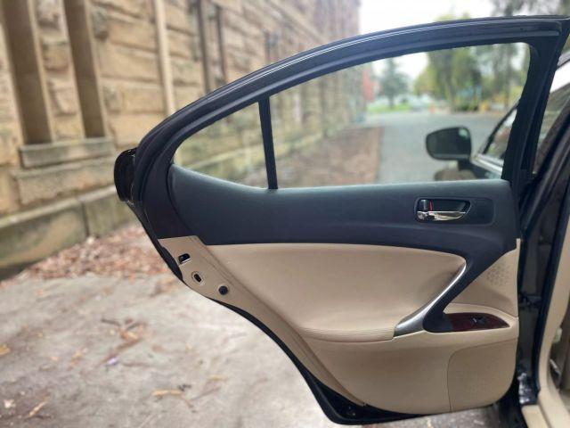 Photo of 2007 Black Lexus IS 250