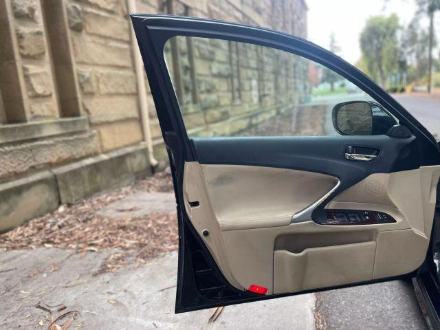 Photo of 2007 Black Lexus IS 250