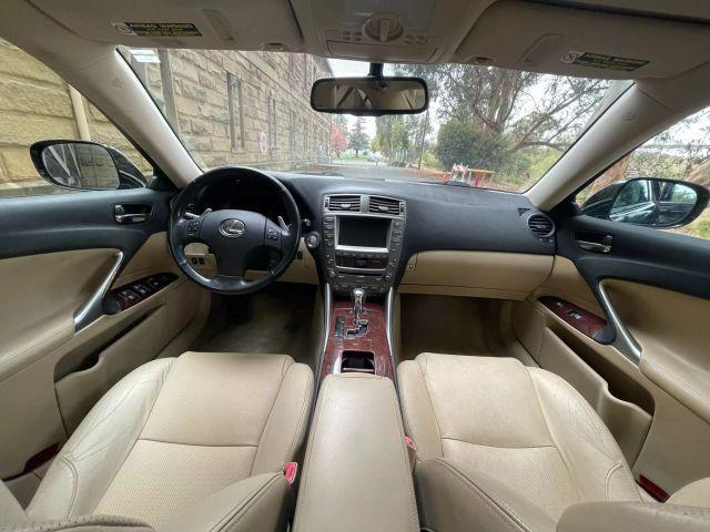 Photo of 2007 Black Lexus IS 250