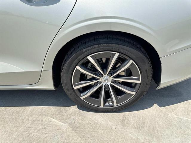 Photo of 2022 Birch Light Metallic Volvo S60