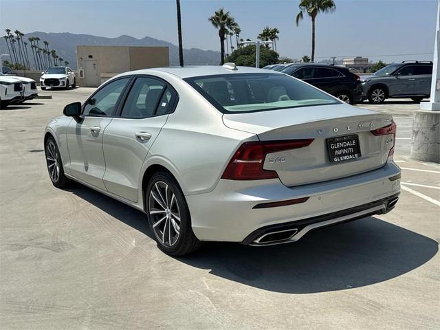 Photo of 2022 Birch Light Metallic Volvo S60