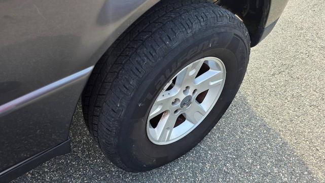 Photo of 2006 Dark Shadow Gray Clearcoat Metallic Ford Ranger