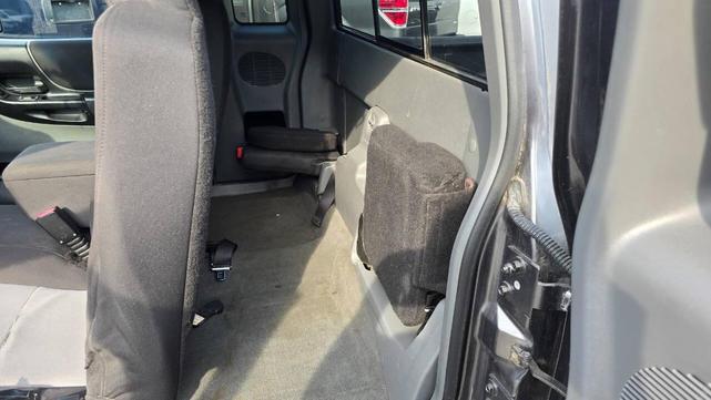 Photo of 2006 Dark Shadow Gray Clearcoat Metallic Ford Ranger