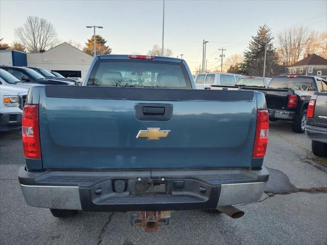 Photo of 2011 Imperial Blue Metallic Chevrolet Silverado 2500