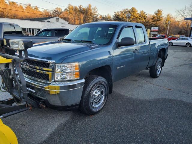 Photo of 2011 Imperial Blue Metallic Chevrolet Silverado 2500