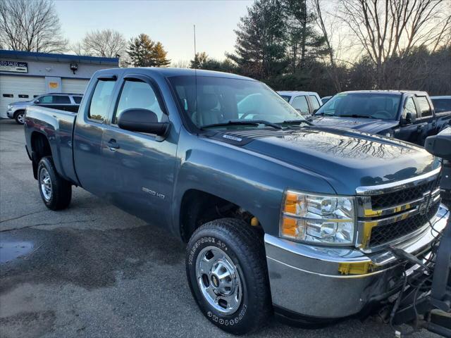 Photo of 2011 Imperial Blue Metallic Chevrolet Silverado 2500