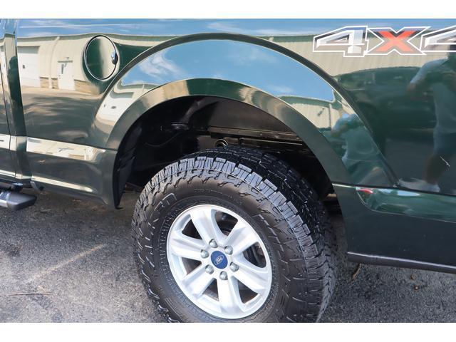 Photo of 2015 Green Gem Metallic Ford F-150