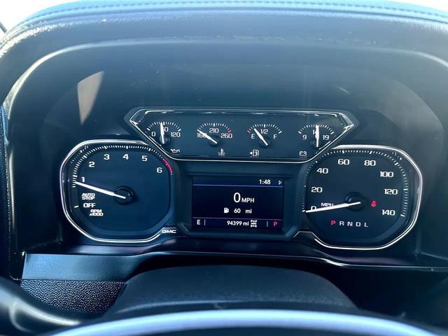Photo of 2019 White GMC Sierra 1500