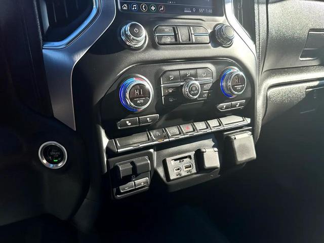 Photo of 2019 White GMC Sierra 1500