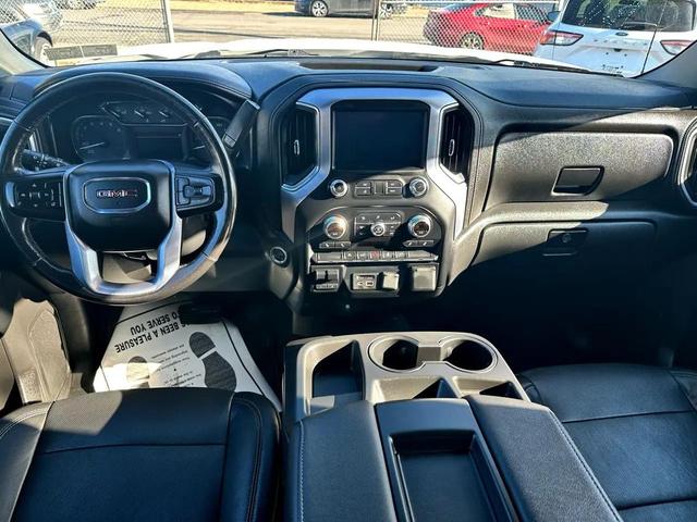 Photo of 2019 White GMC Sierra 1500