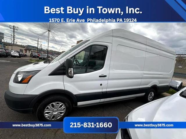 Photo of 2018 Oxford White Ford Transit-350
