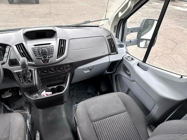 Photo of 2018 Oxford White Ford Transit-350