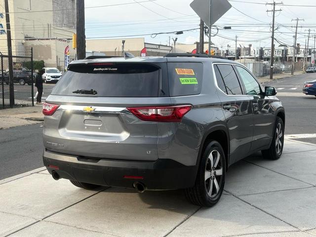 Photo of 2020 Satin Steel Metallic Chevrolet Traverse