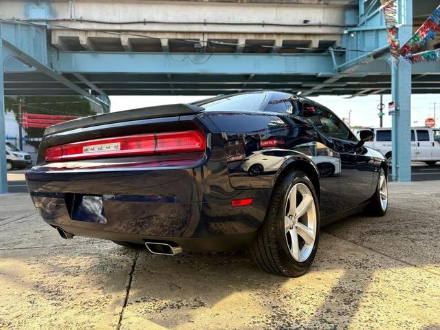 Photo of 2014 Jazz Blue Pearlcoat Dodge Challenger