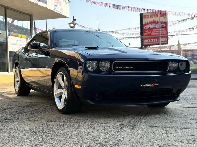 Photo of 2014 Jazz Blue Pearlcoat Dodge Challenger
