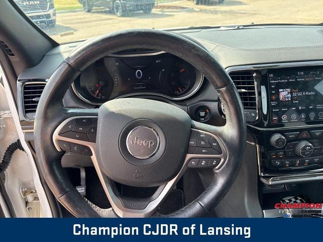 Photo of 2020 Bright White Clearcoat Jeep Grand Cherokee