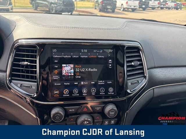 Photo of 2020 Bright White Clearcoat Jeep Grand Cherokee