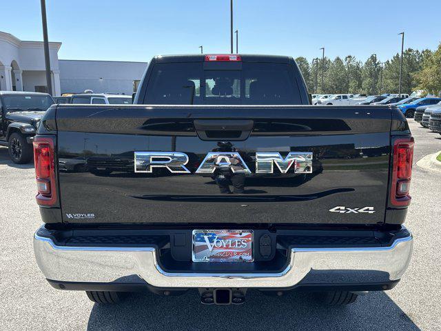 Photo of 2025 Diamond Black Crystal Pearlcoat RAM 2500