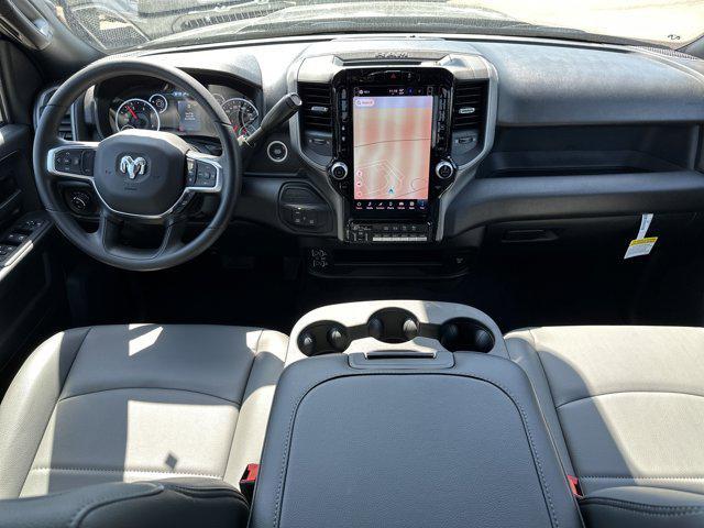 Photo of 2025 Diamond Black Crystal Pearlcoat RAM 2500