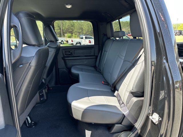 Photo of 2025 Diamond Black Crystal Pearlcoat RAM 2500