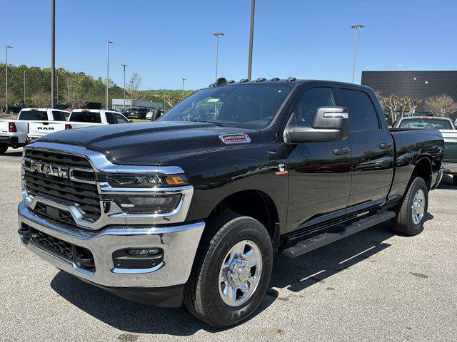 Photo of 2025 Diamond Black Crystal Pearlcoat RAM 2500