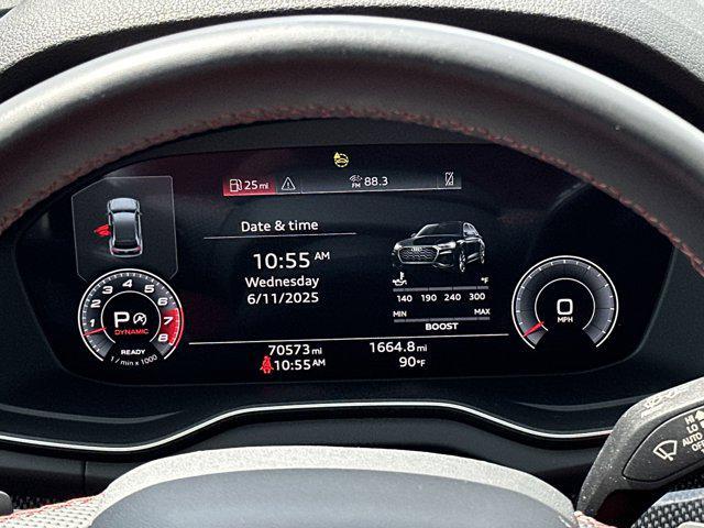 Photo of 2022 Gray Audi SQ5