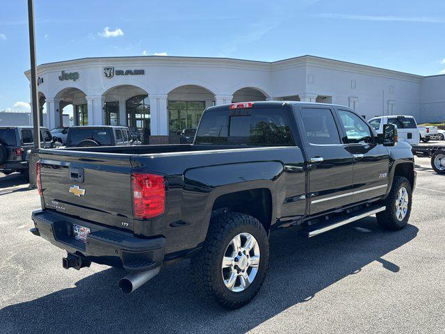 Photo of 2019 Black Chevrolet Silverado 2500
