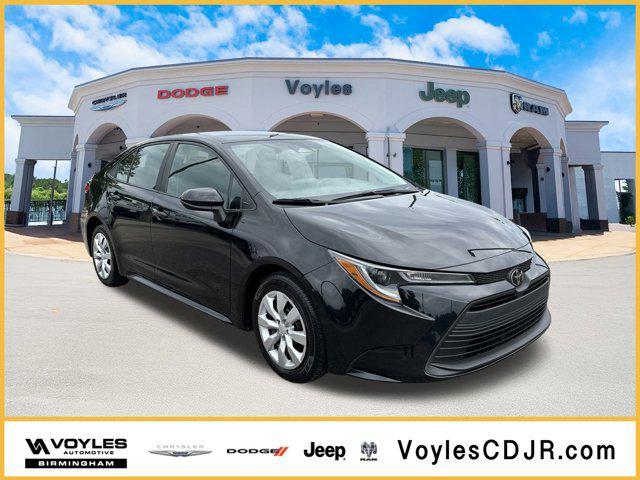 Photo of 2023 Black Toyota Corolla
