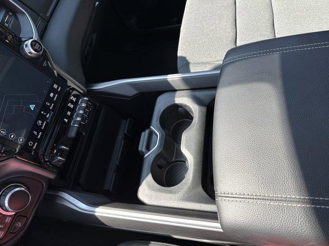 Photo of 2023 Bright White Clearcoat RAM 1500