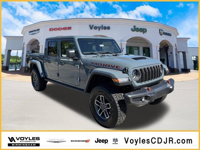Photo of 2025 Anvil Clearcoat Jeep Gladiator