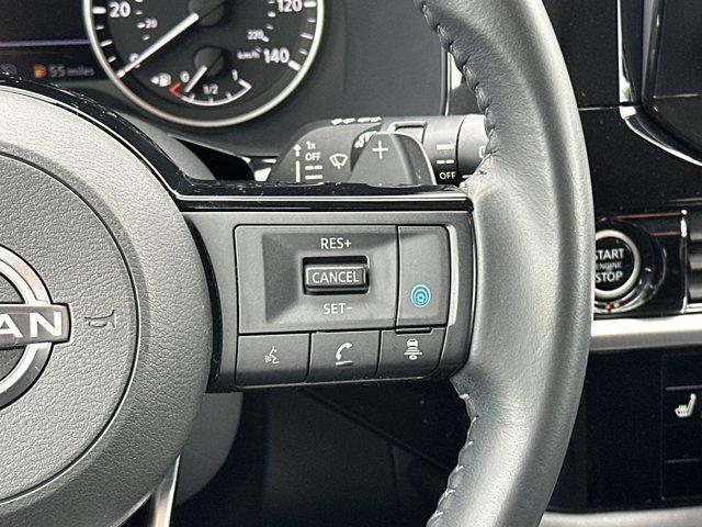Photo of 2022 Brilliant Silver Metallic Nissan Pathfinder