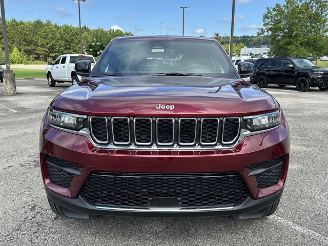 Photo of 2025 Velvet Red Pearlcoat Jeep Grand Cherokee