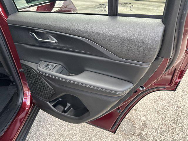 Photo of 2025 Velvet Red Pearlcoat Jeep Grand Cherokee