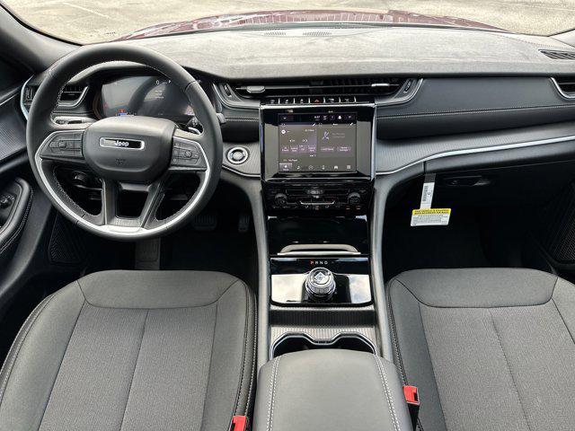 Photo of 2025 Velvet Red Pearlcoat Jeep Grand Cherokee
