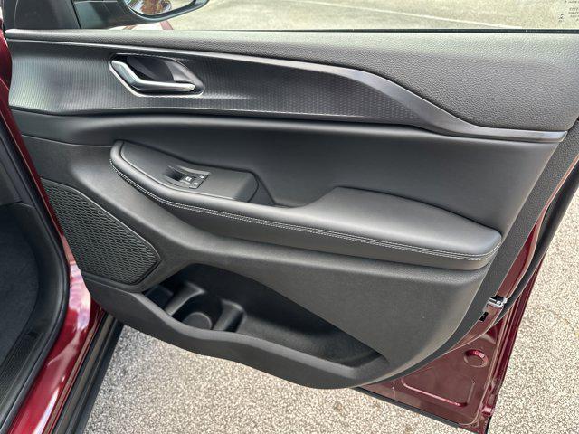 Photo of 2025 Velvet Red Pearlcoat Jeep Grand Cherokee