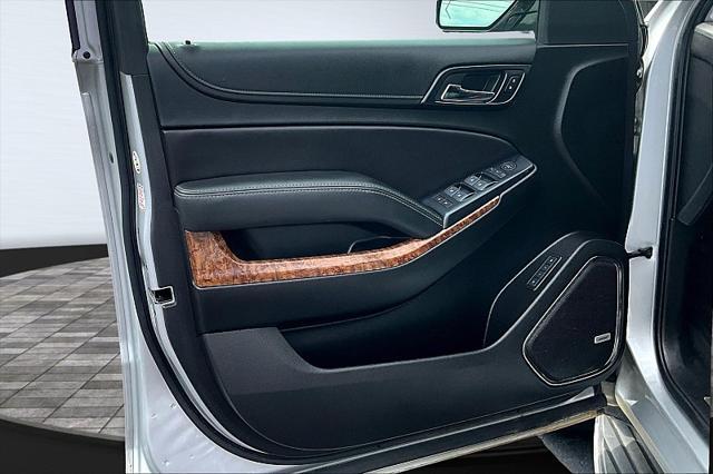 Photo of 2019 Silver Ice Metallic Chevrolet Tahoe