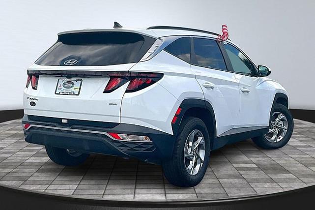 Photo of 2024 White Pearl Hyundai TUCSON