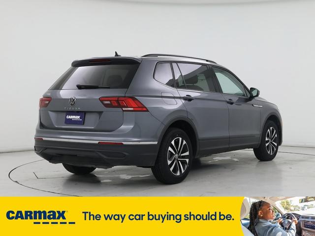 Photo of 2022 Gray Volkswagen Tiguan