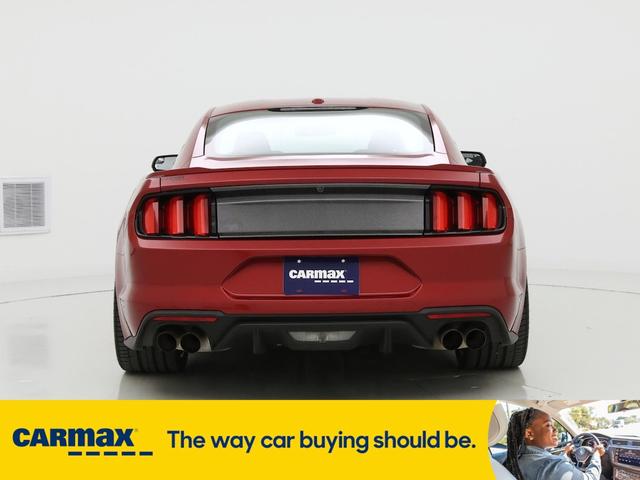 Photo of 2020 Red Ford Mustang