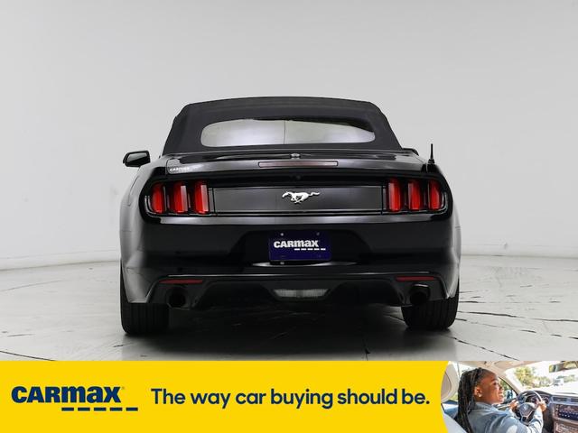 Photo of 2015 Black Ford Mustang