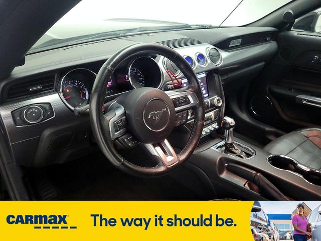 Photo of 2015 Black Ford Mustang