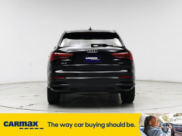 Photo of 2022 Black Audi Q3