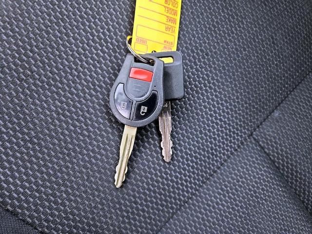 Photo of 2019 Silver Nissan Versa