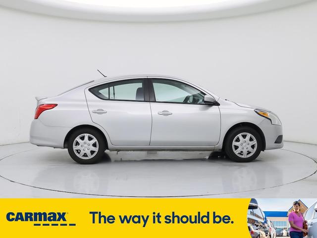 Photo of 2019 Silver Nissan Versa