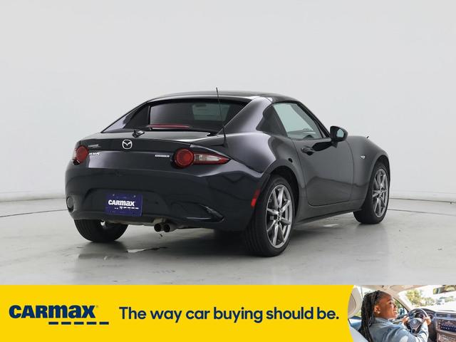 Photo of 2022 Black Mazda MX-5 Miata