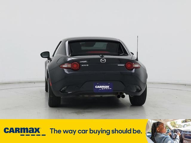 Photo of 2022 Black Mazda MX-5 Miata