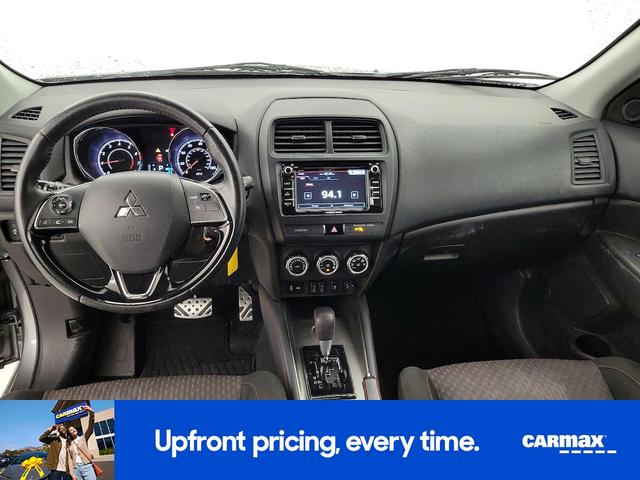 Photo of 2018 Gray Mitsubishi Outlander Sport