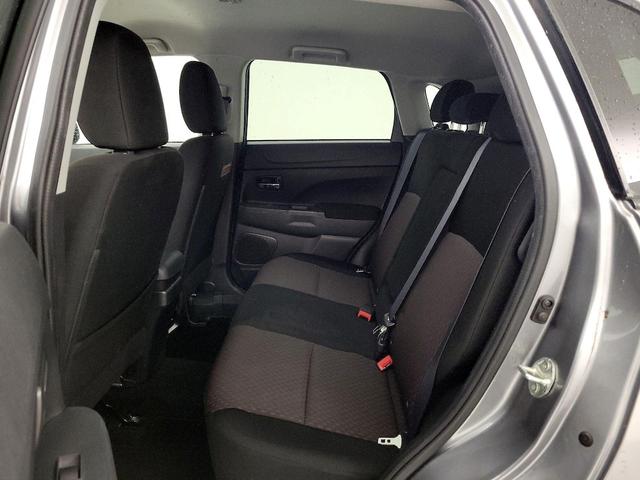 Photo of 2018 Gray Mitsubishi Outlander Sport